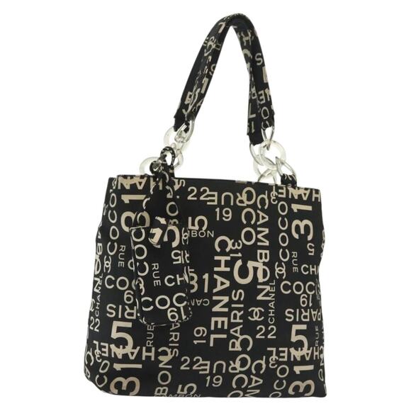 CHANEL Handbags - Chanel Boy Bag